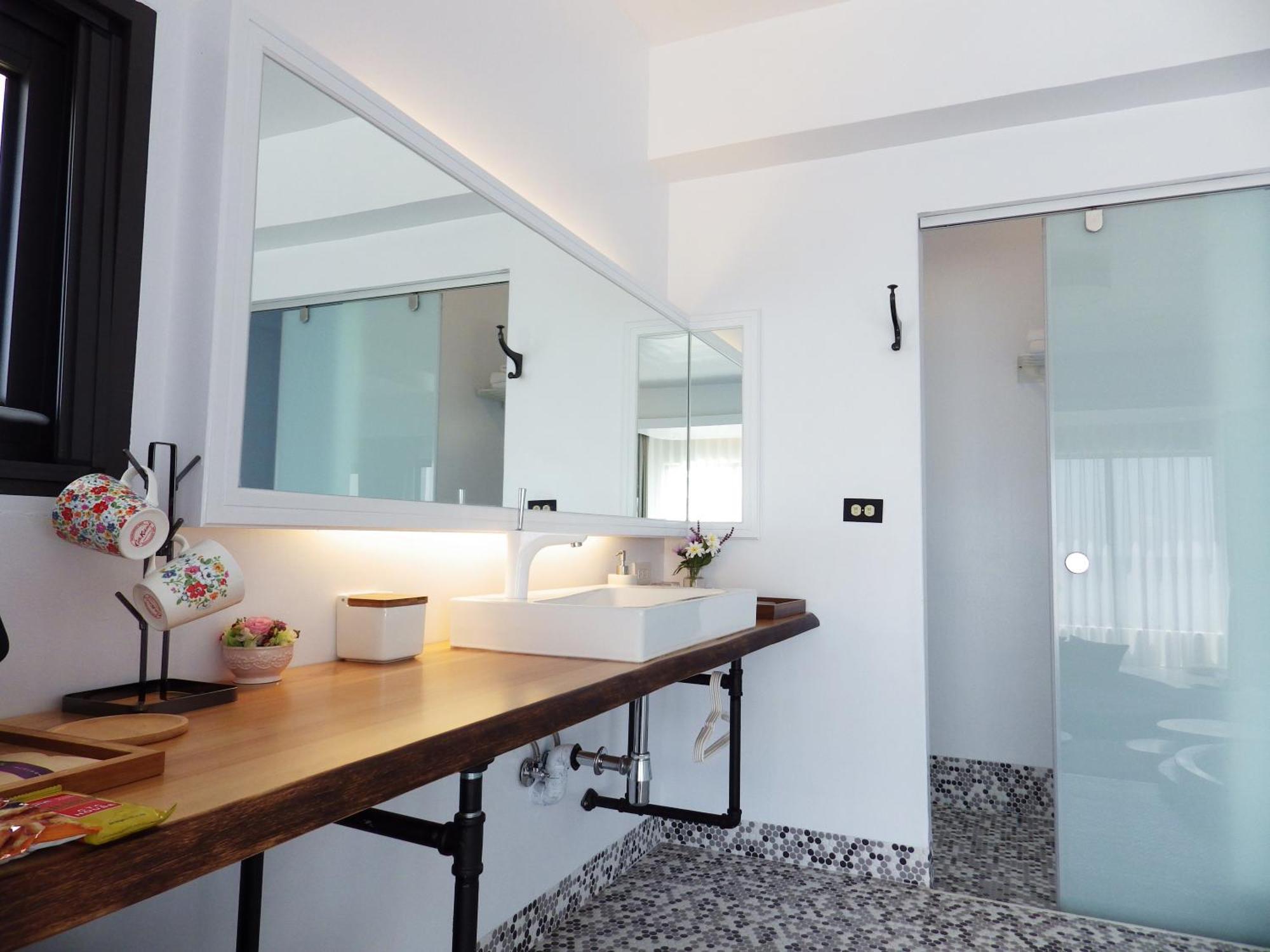 Sea Shore Hotel Manzhou Phòng bức ảnh