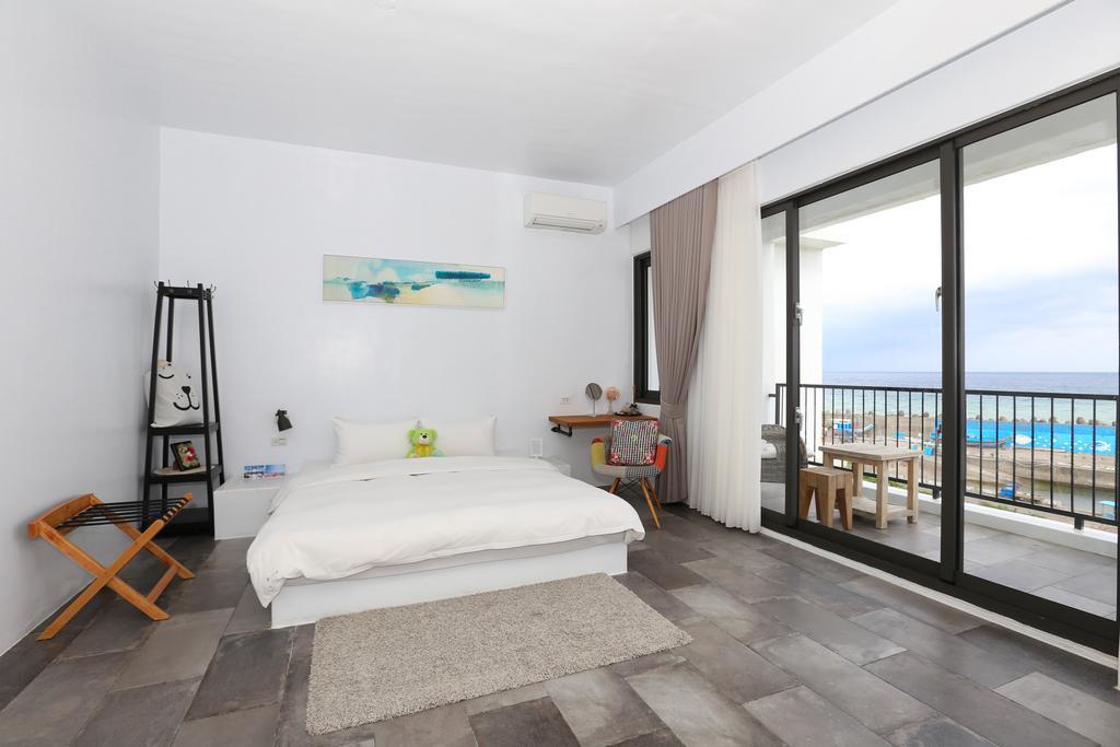 Sea Shore Hotel Manzhou Ngoại thất bức ảnh