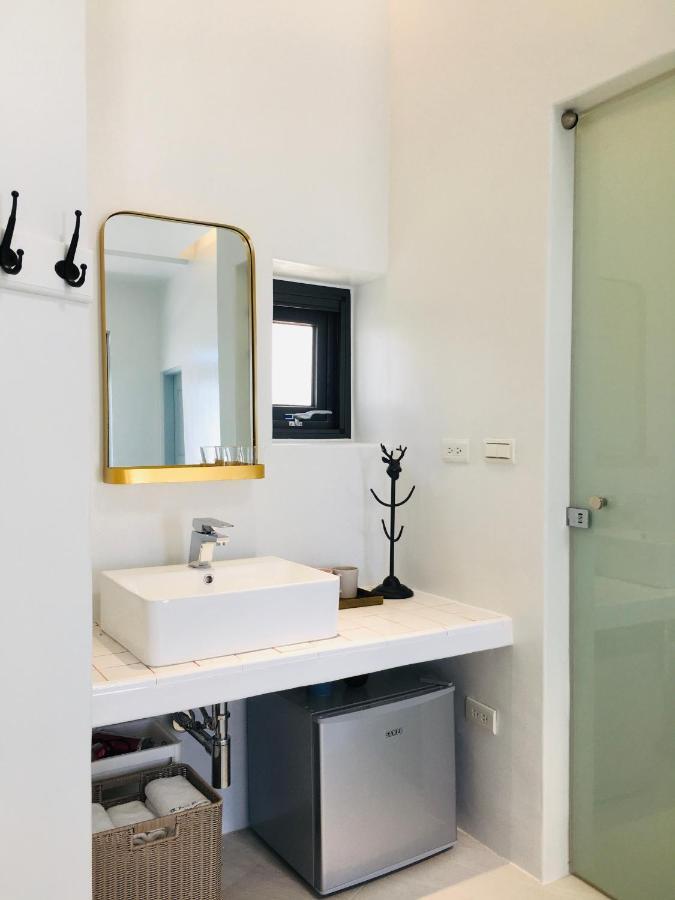Sea Shore Hotel Manzhou Ngoại thất bức ảnh